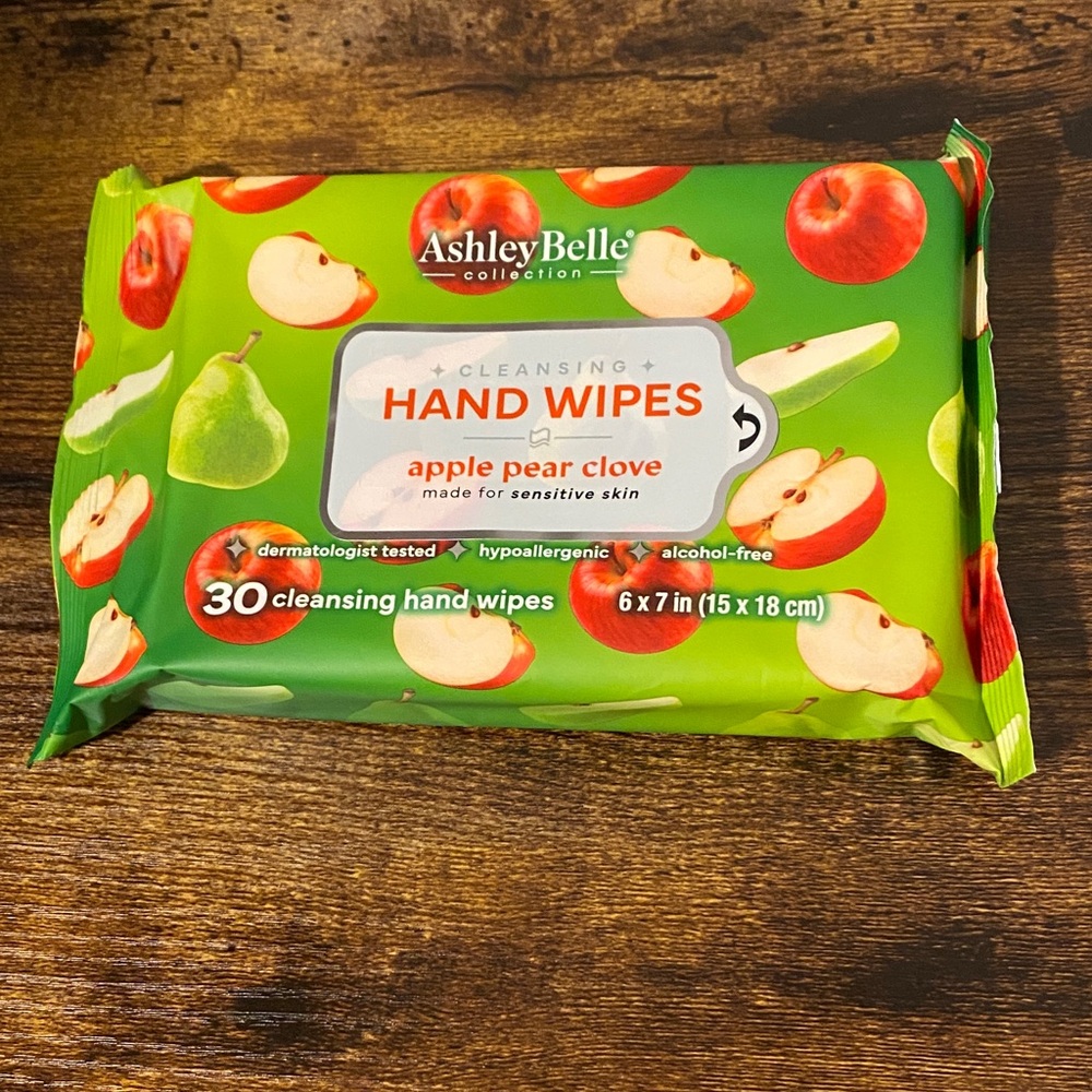 Apple Pear Clove Hand Wipes - Green